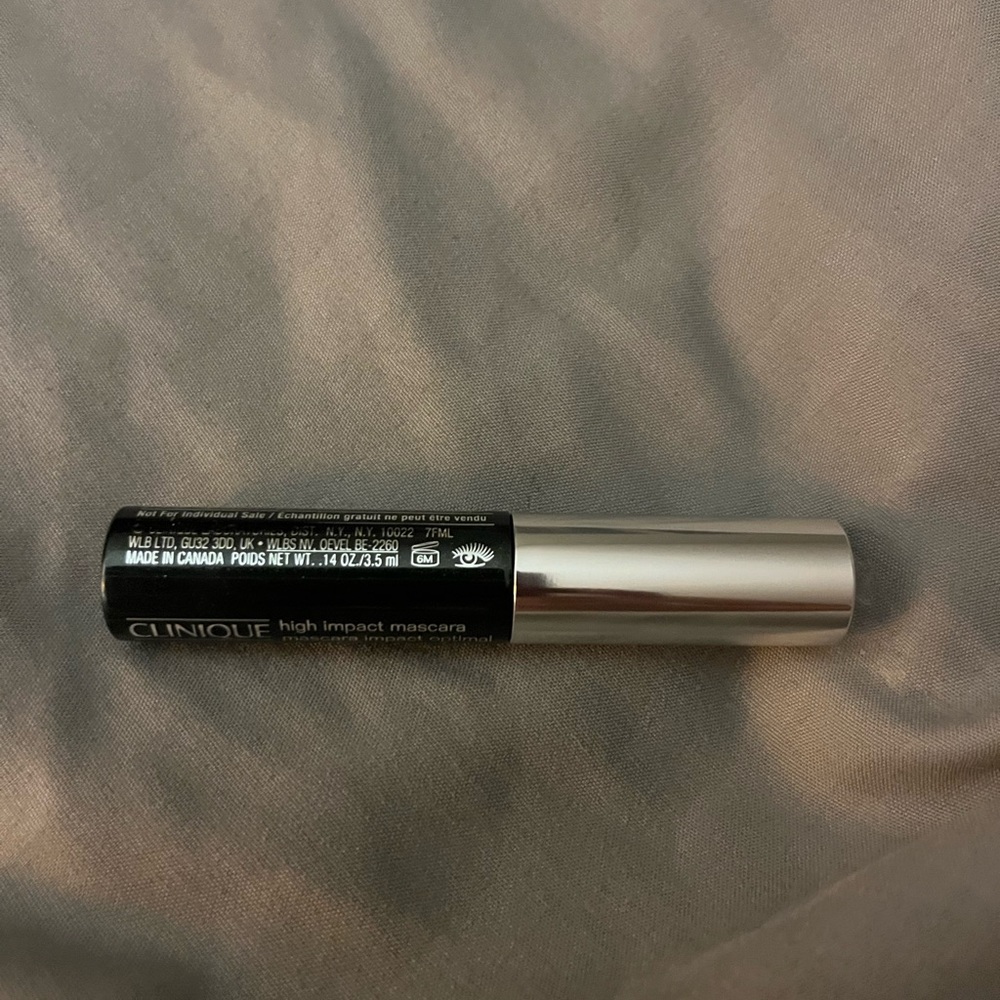 3.5 ml Clinique high impact mascara